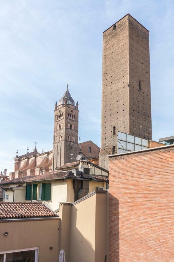 Bologna Elegance Apartment Luaran gambar